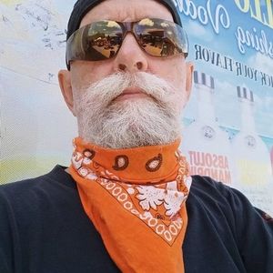 Meet your Posher, Mark